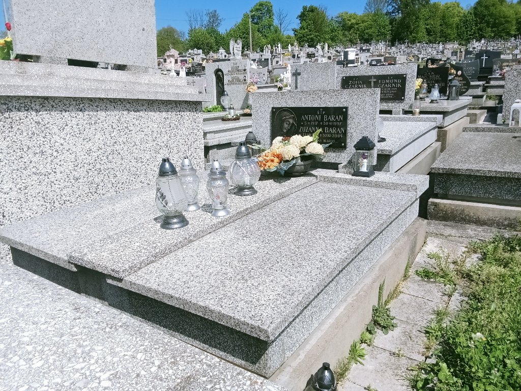 Grób Zuzanna Baran