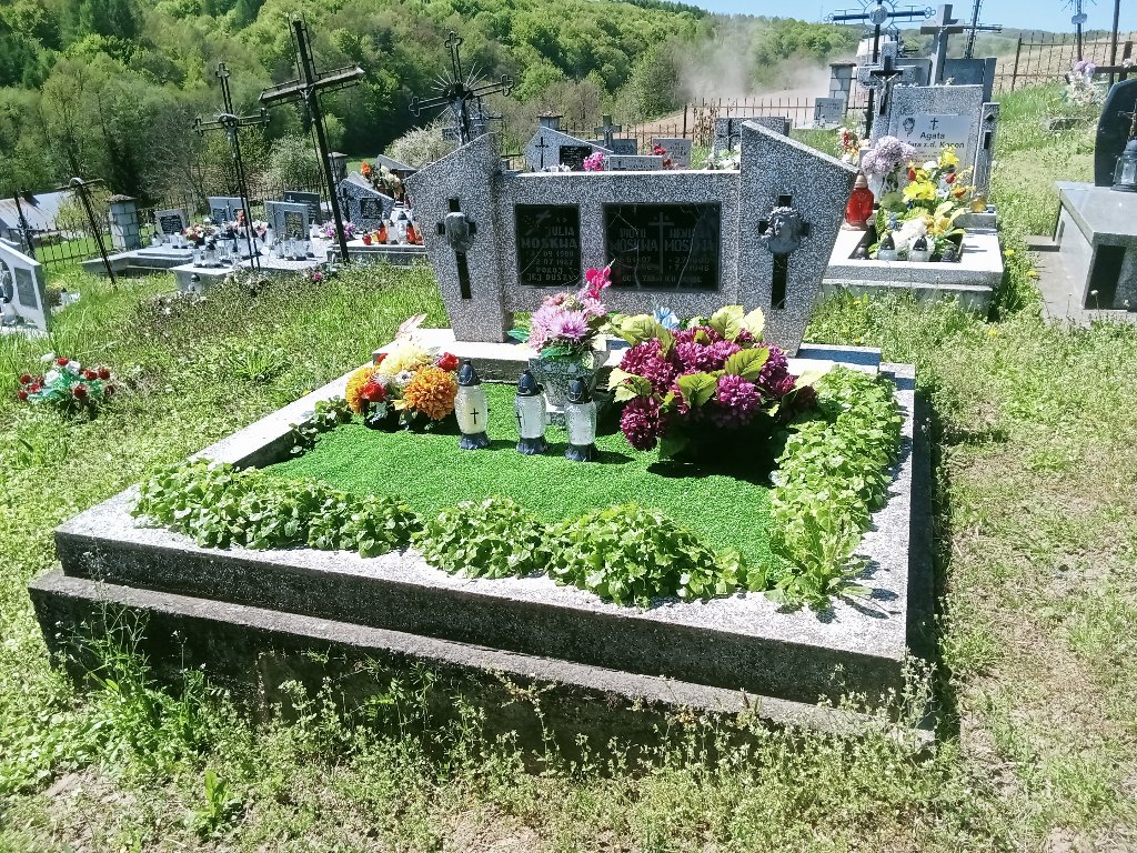 Grób Julia Moskwa
