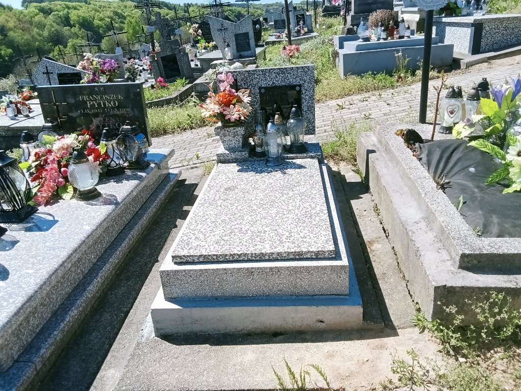 Grób Franciszek Ożóg